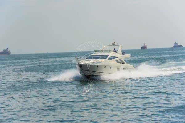 2005 AZIMUT 62