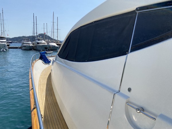 2000 FALCON 86