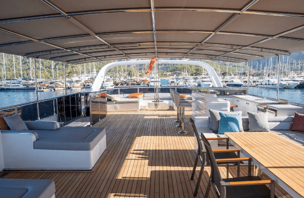 2023 MOTOR SAILOR 47 M