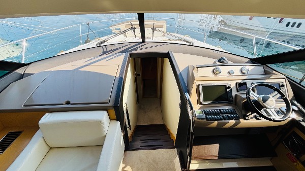 2013 PRESTIGE 500 FLY