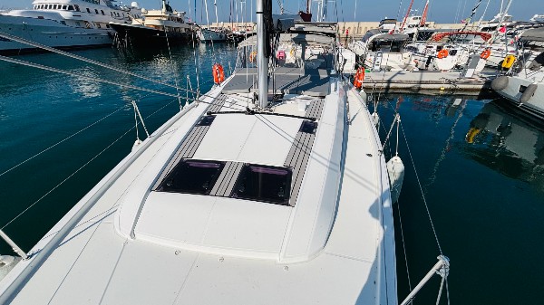 2022 BENETEAU OCEANIS 46.1