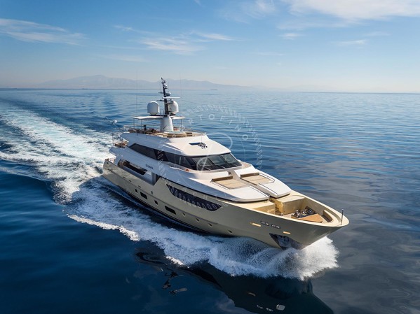 2012 SANLORENZO 38M