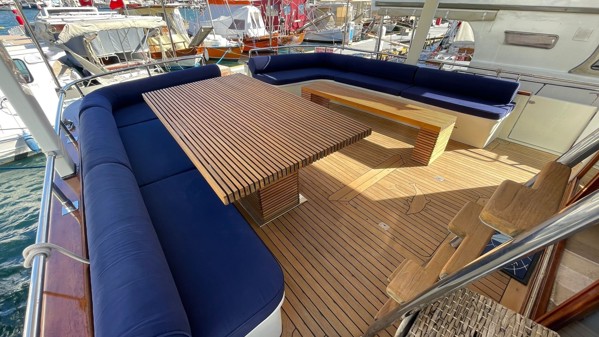 2007 CUSTOM WOODEN TRAWLER 48