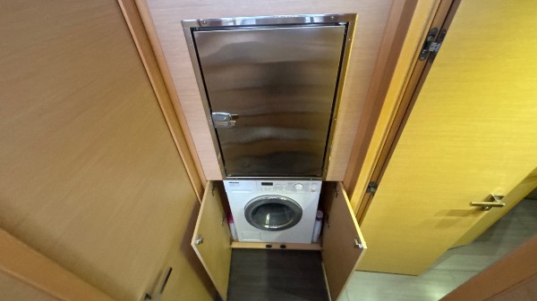 2015 LAGOON 560 S2