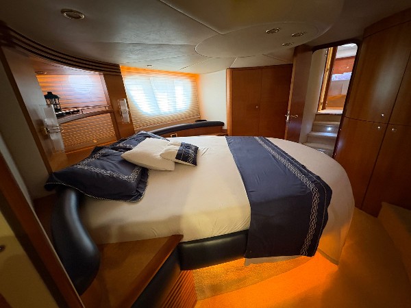 2007 AZIMUT 55 E