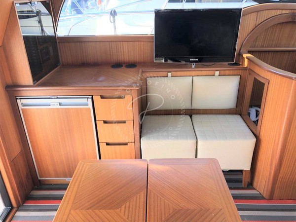 2011 VIKING MARIN 405 FLY