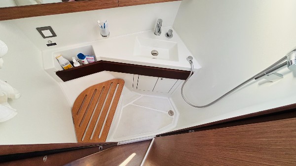 2022 BENETEAU OCEANIS 46.1