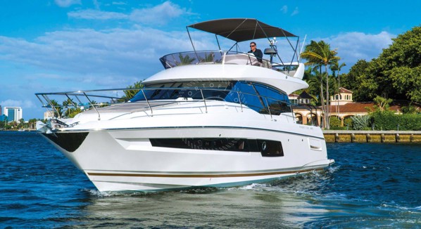 2021 PRESTIGE 460 FLY