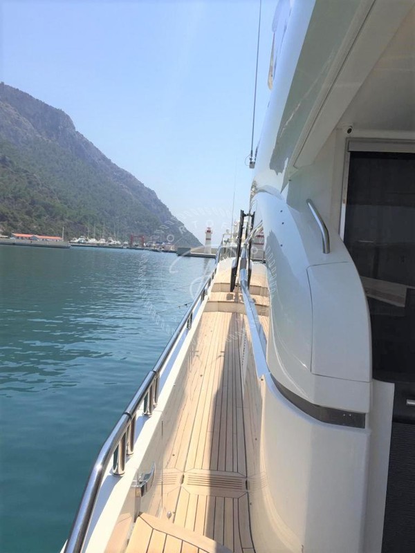 2014 PRINCESS 88