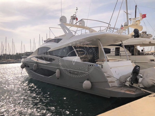 2015 NUMARINE 70 FLY