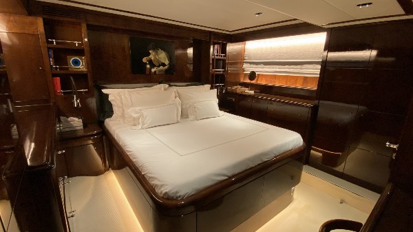 2009 BENETTI SAIL DIVISION 79