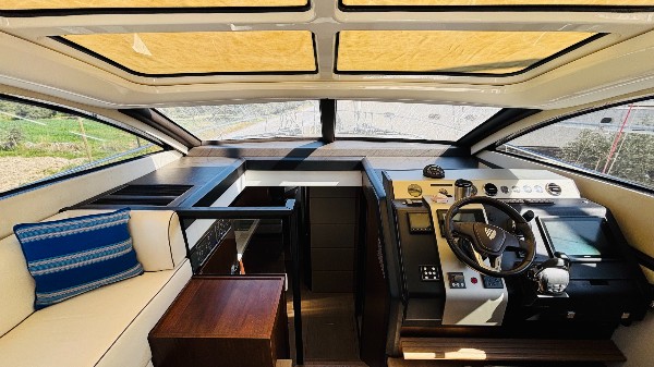 2019 FAIRLINE TARGA 50 GT