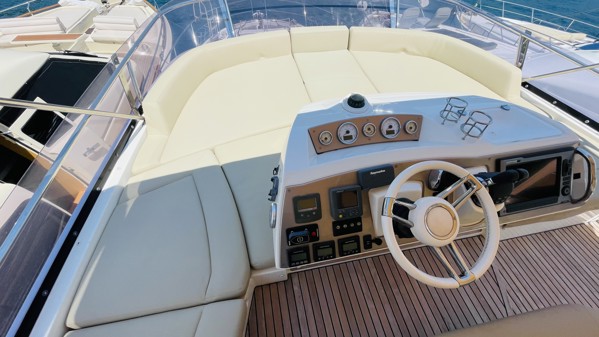 2011 PRESTIGE 60 FLY