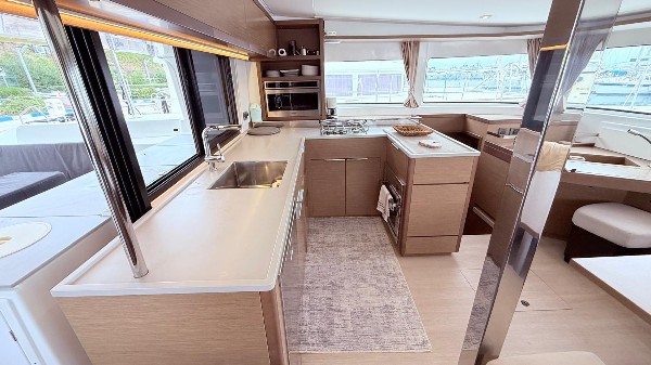 2020 LAGOON 46 OWNER'S VERSION