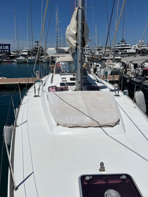 2012 BENETEAU OCEANIS 54