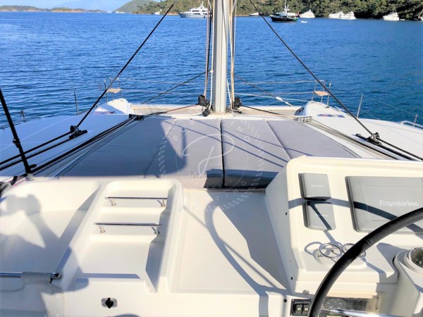 2011 LAGOON 450