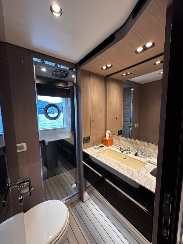 2022 AZIMUT GRANDE 27