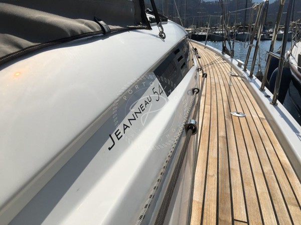 2016 JEANNEAU 54