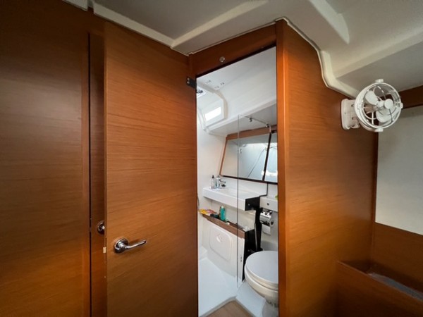 2023 JEANNEAU SUN ODYSSEY 440