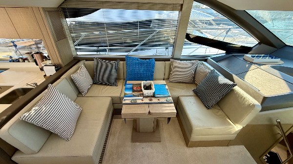 2018 SUNSEEKER MANHATTAN 52