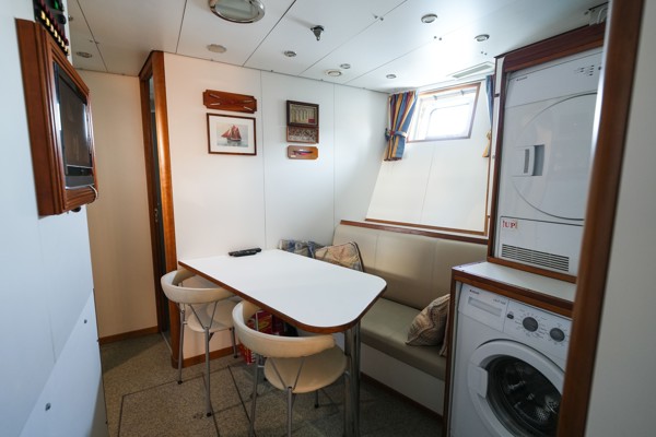2001/2022 ROYAL DENSHIP 110 SLOOP 