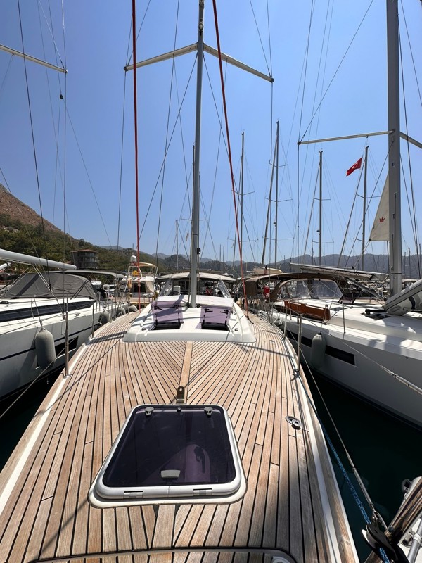 2016 BENETEAU OCEANIS 48