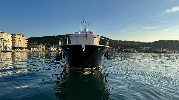2011 APREAMARE MAESTRO 51 FLY