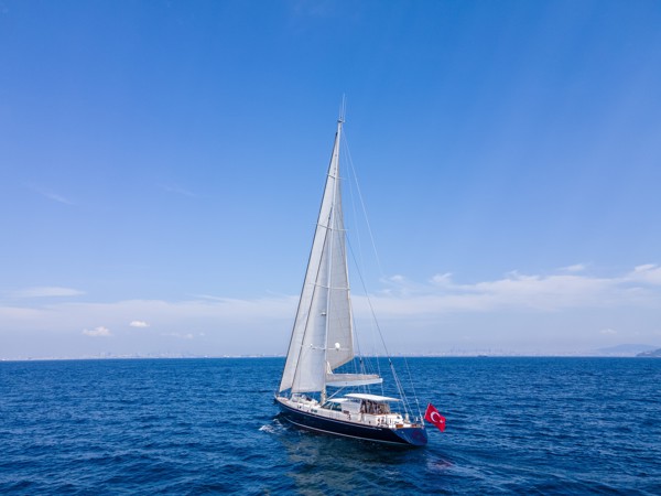2001/2022 ROYAL DENSHIP 110 SLOOP 
