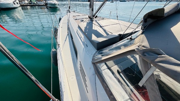 2022 BENETEAU OCEANIS 46.1