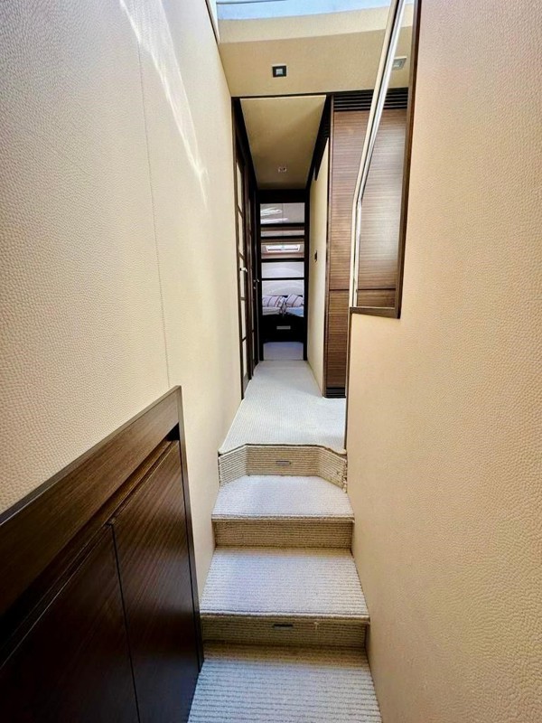 2012 AZIMUT 62S