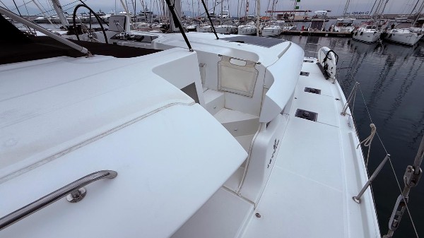 2020 LAGOON 46 OWNER'S VERSION