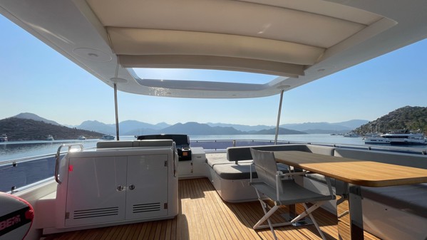 2022 SIRENA 64