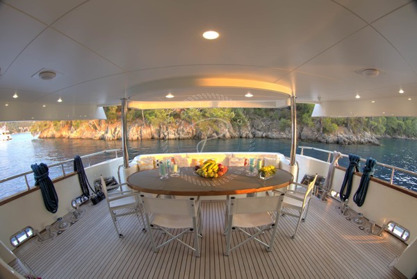 2014 HG YACHT 32M