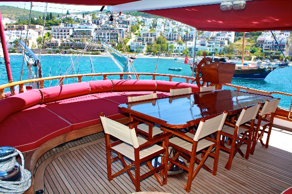 2002 LUXURY GULET 24 M