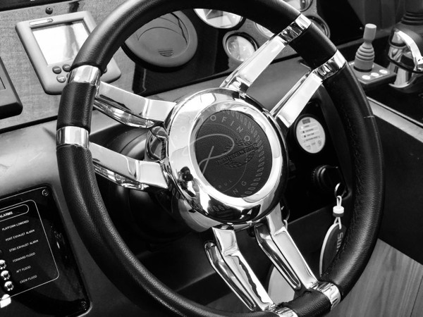 2011 SUNSEEKER MANHATTAN 63