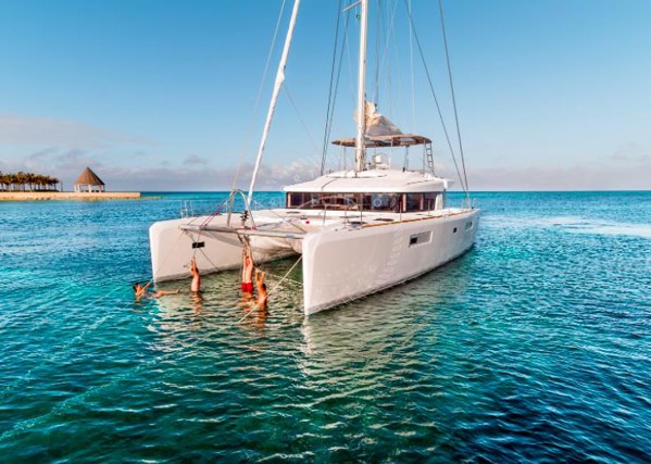 2020 LAGOON 52 F 