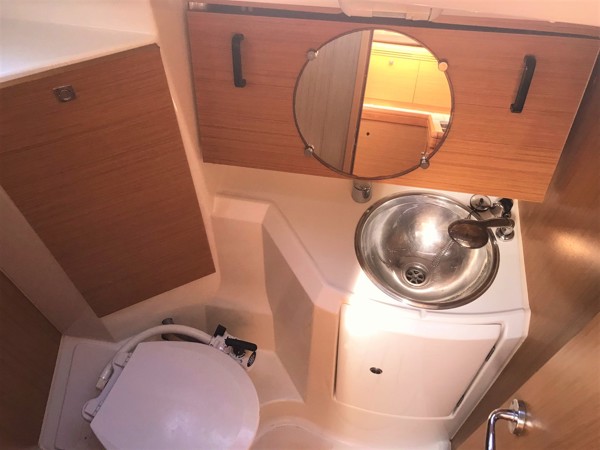 2010 JEANNEAU SUN ODYSSEY 36 I 