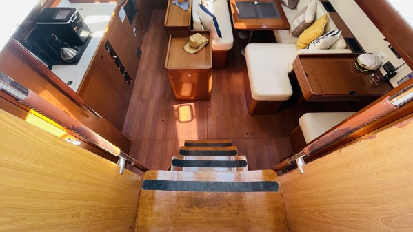 2011 BENETEAU OCEANIS 50