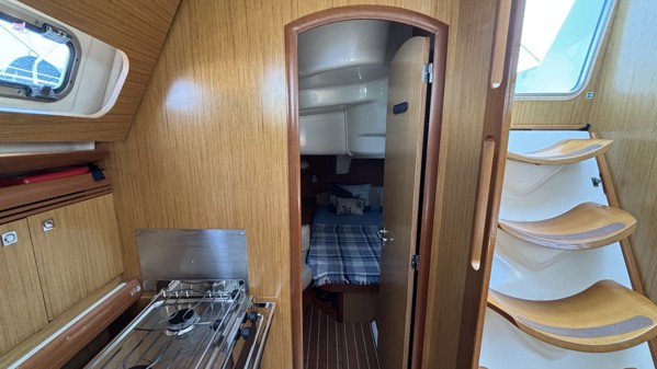2008 JEANNEAU 42 DS 