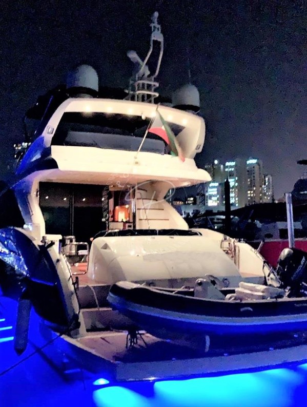 2006 SUNSEEKER MANHATTAN 63