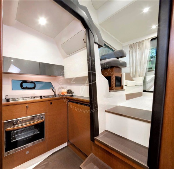2011 PRESTIGE 350