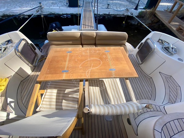 2009 AZIMUT 42