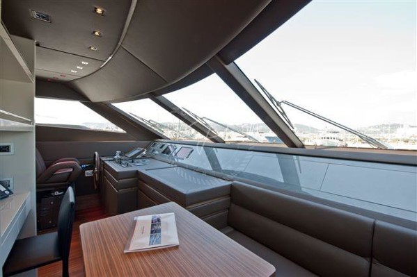 2012 SANLORENZO SL82
