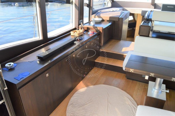 2014 ABSOLUTE 53 FLY