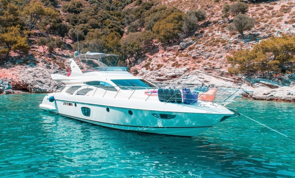 2011 AZIMUT 62 FLY VIP