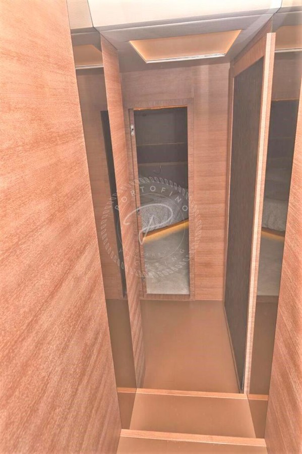 2013 MONTE CARLO YACHT 76