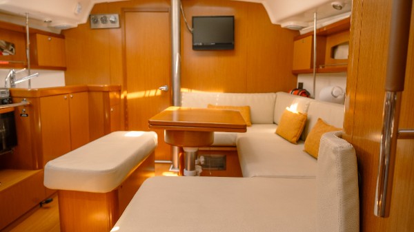 2008 BENETEAU OCEANIS 40 