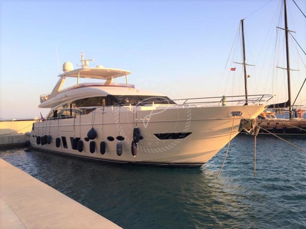 2014 PRINCESS 88