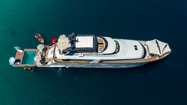 2009/2022 MOTOR YACHT 35M 