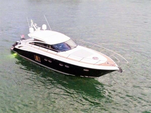 2011 PRINCESS V62